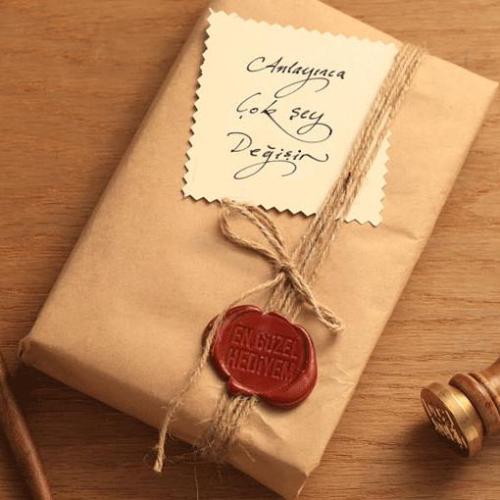 Feyzü'l Furkan Tefsirli Kuran-ı Kerim Meali (Cep Boy Tefsirli Meal Ciltli Hediyelik)