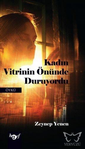 Kadın Vitrinin Önünde Duruyordu